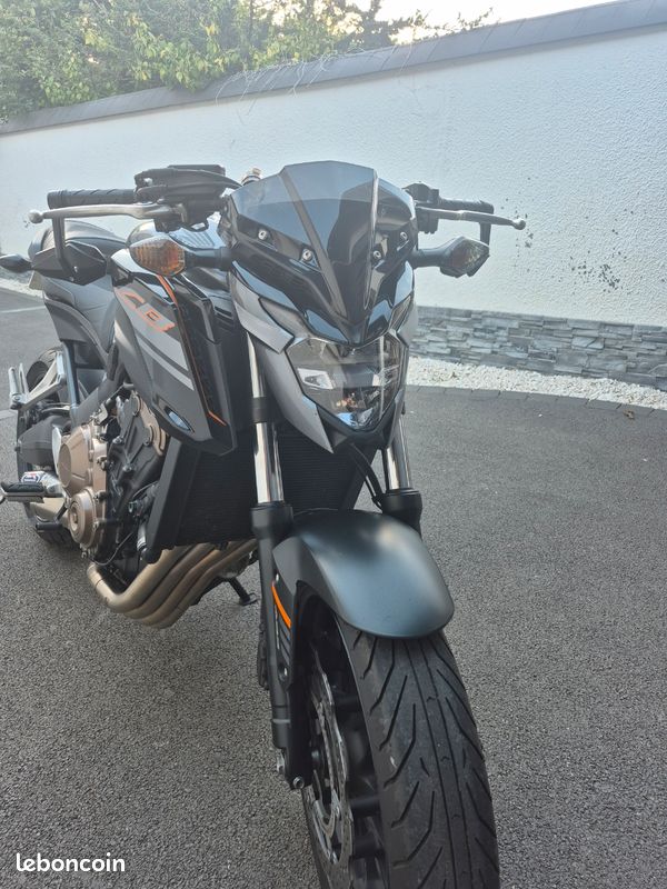 Vends Honda 650 CBF (image 1)