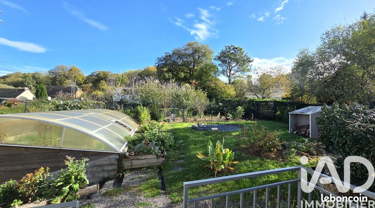 Maison 7 pièces 174 m² · à Saint-Jean-la-Poterie · 174 m² · 295 000 €