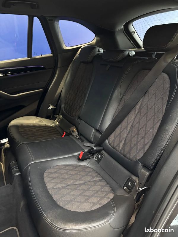 BMW X1 xLine / 2.0 150 Boîte auto - CarPlay - Sièges elec chauffants - Full Led - Caméra (image 12)