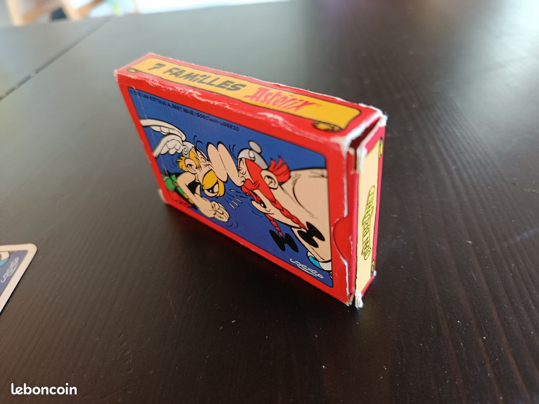 Para BD : Astérix - Jeu de 7 familles - 2011 - jeux de cartes | BD Parade