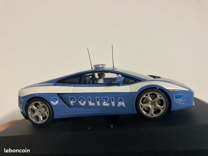 Autoart 1/18 Lamborghini Gallardo Police - Diecast - Modèle 74576 - Occasion