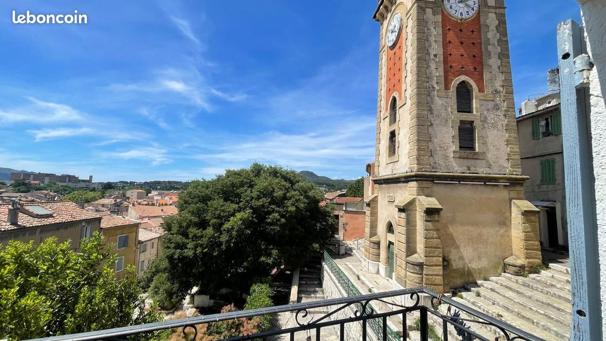 Maison 4 pièces 102 m² · à Aubagne · 102 m² · 285 000 €