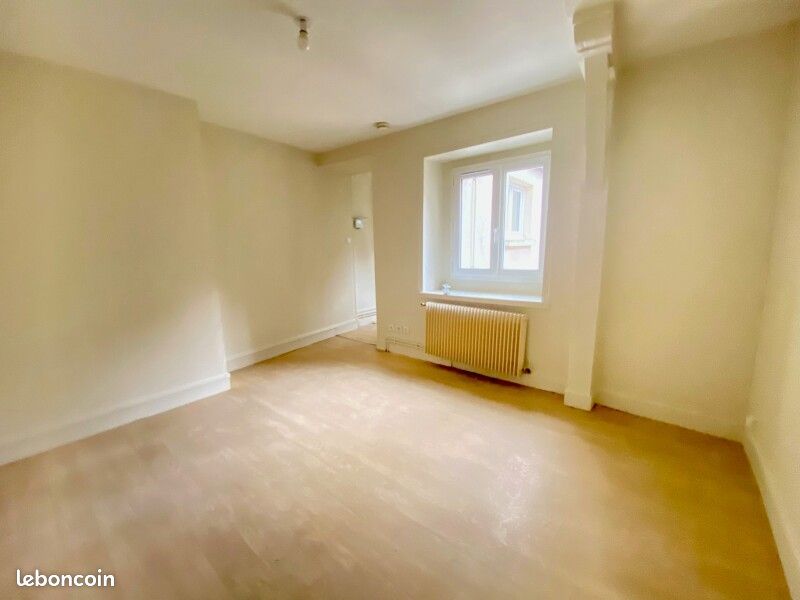 Appartement 1 pièce 25 m² · à Orléans · 25 m² · 400 €