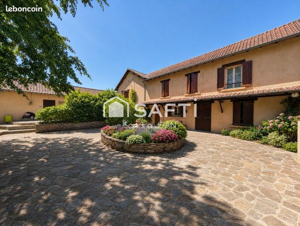 Propriété 9 pièces 340 m²