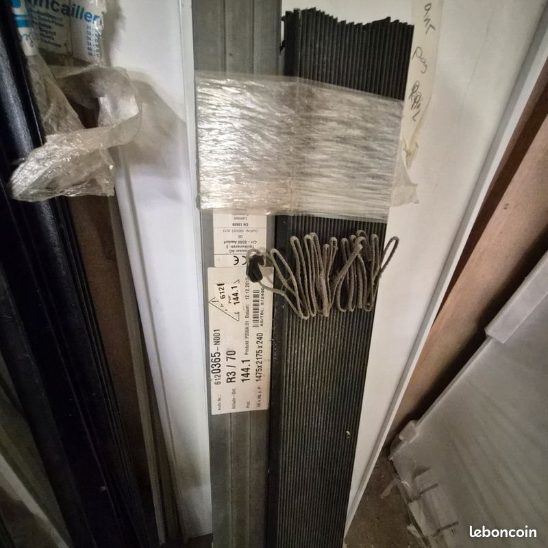 Store avec moteur (image 2)