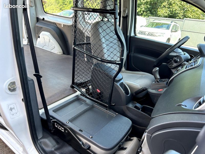 Renault KANGOO II EXPRESS MAXI 1.5 DCI 90CH GRAND VOLUME CONFORT (image 16)