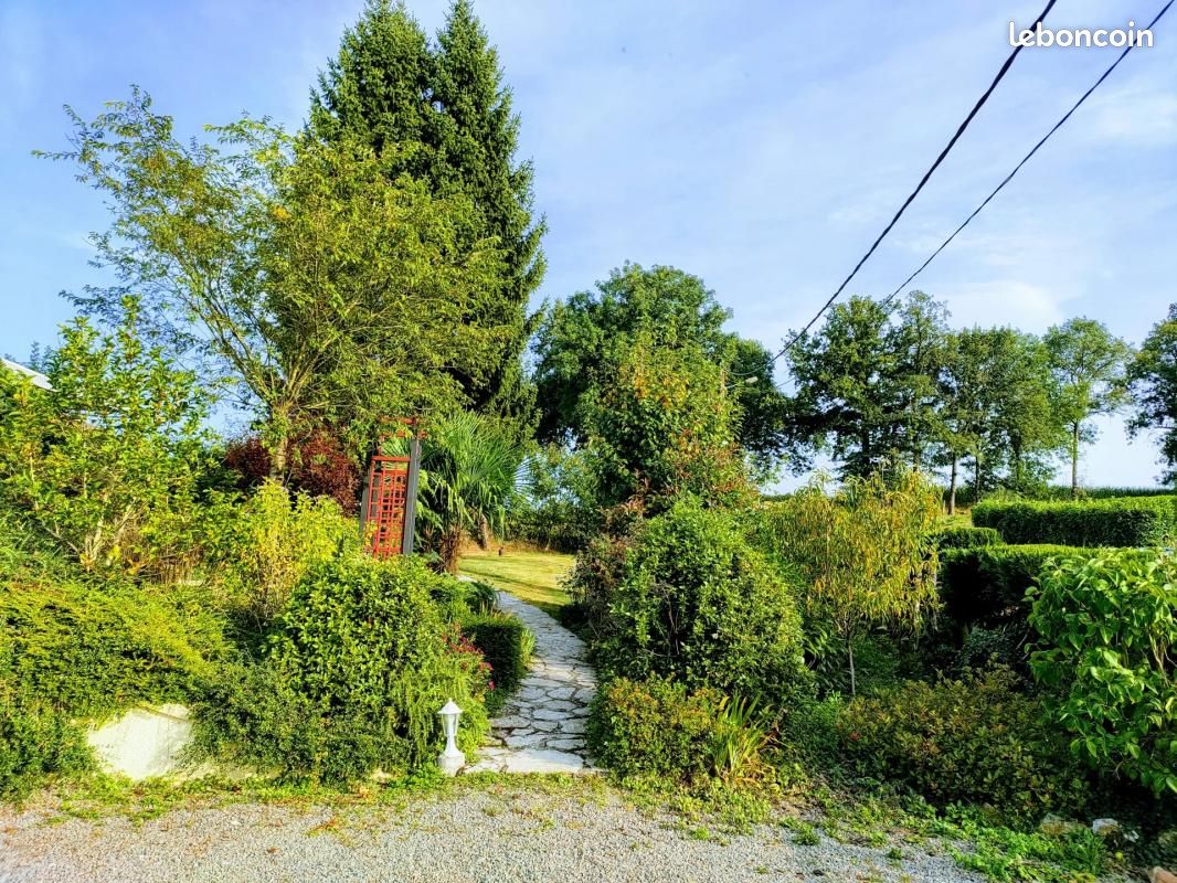 Maison 154 m² Confolens - Confolens 16500 (image principale 14)