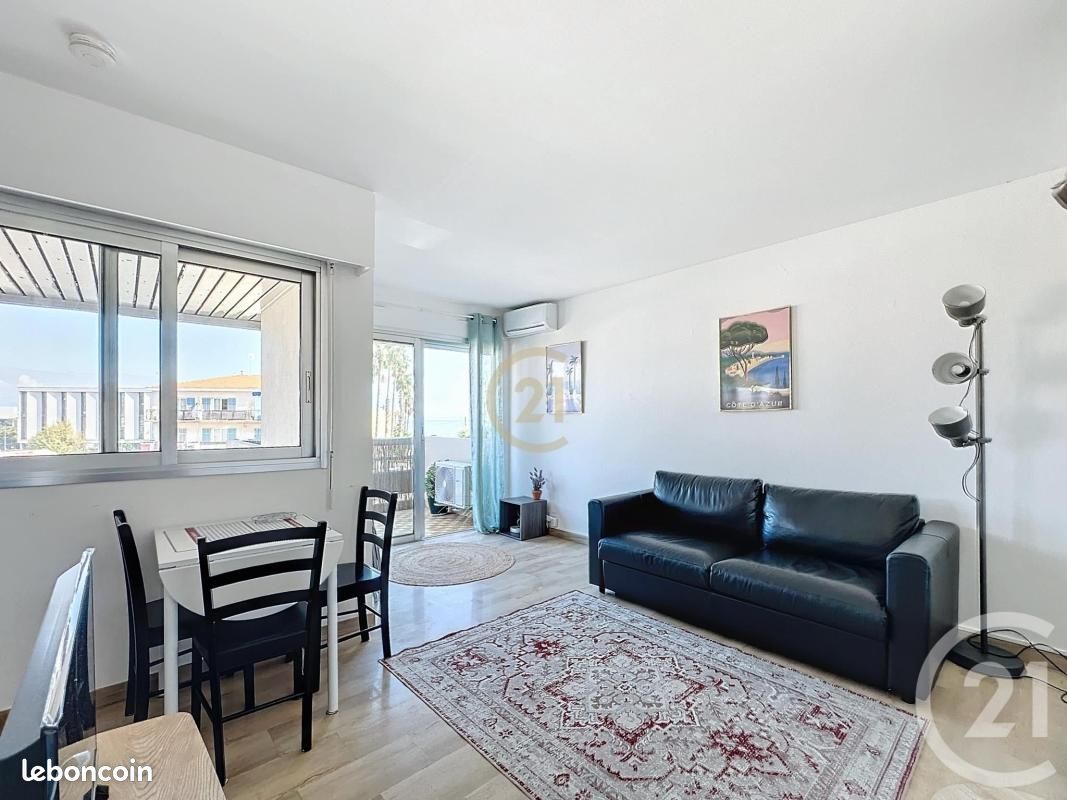Appartement 1 pièce 27 m² · à Antibes · 27 m² · 800 €/mois