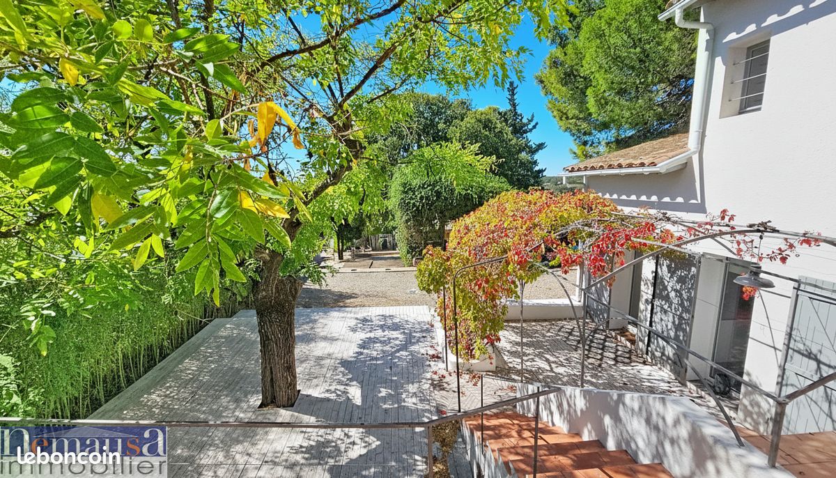 Maison 4 pièces 111 m² · à Nîmes · 111 m² · 449 000 €