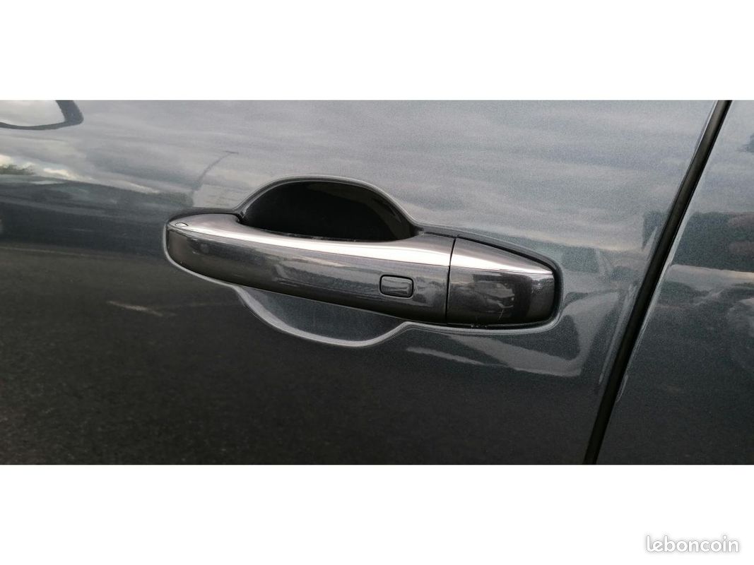 RENAULT MEGANE 1.5 Blue dCi 115 EDC Techno (image 20)