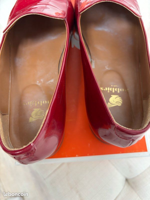 Mocassins vernis rouge bobbies (image 5)