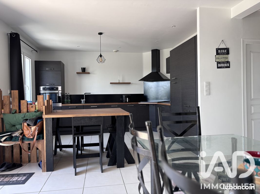 Maison 7 pièces 157 m² · à Ernée · 157 m² · 255 000 €