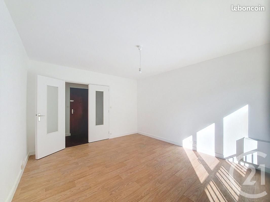 Appartement 2 pièce(s) 50 m²à louer Reze