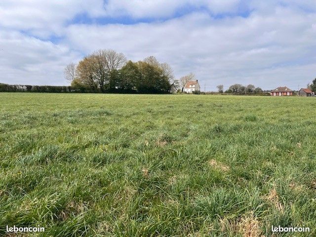 Terrain à batir viabilisé · à Crécy-en-Ponthieu · 48 500 €