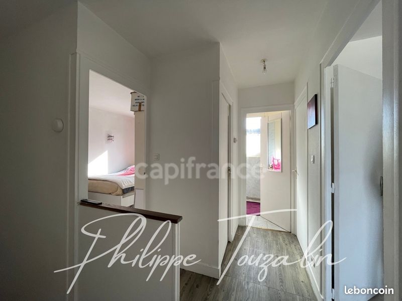 Maison 5 pièces 97 m² - Châtellerault 86100 (image principale 6)