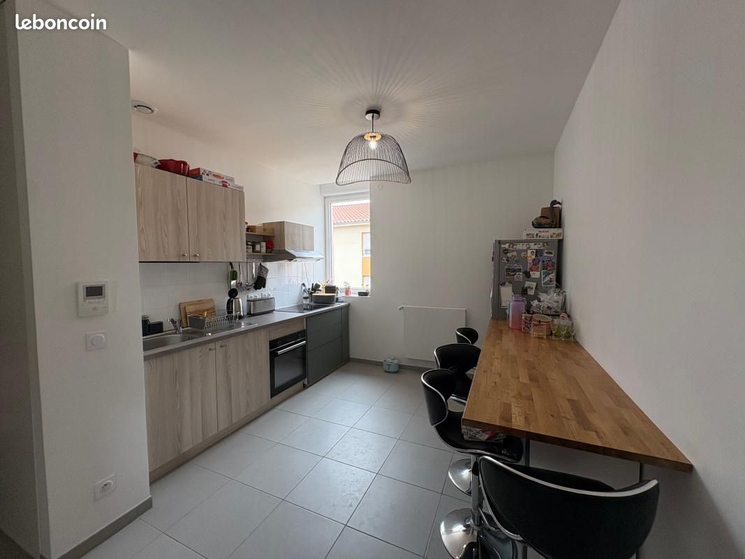 Appartement 3 pièces 73 m² · à Jassans-Riottier · 73 m² · 773 €