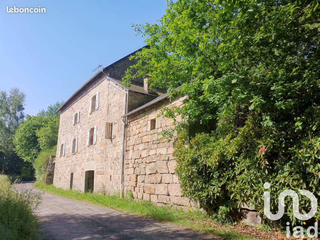 Maison 6 pièces 136 m² (image 1)