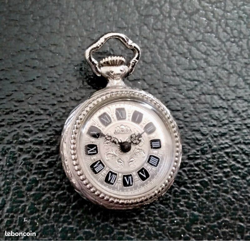 Petite Montre à Gousset Ancienne En Argent - Modèle §W7 - Occasion Vintage