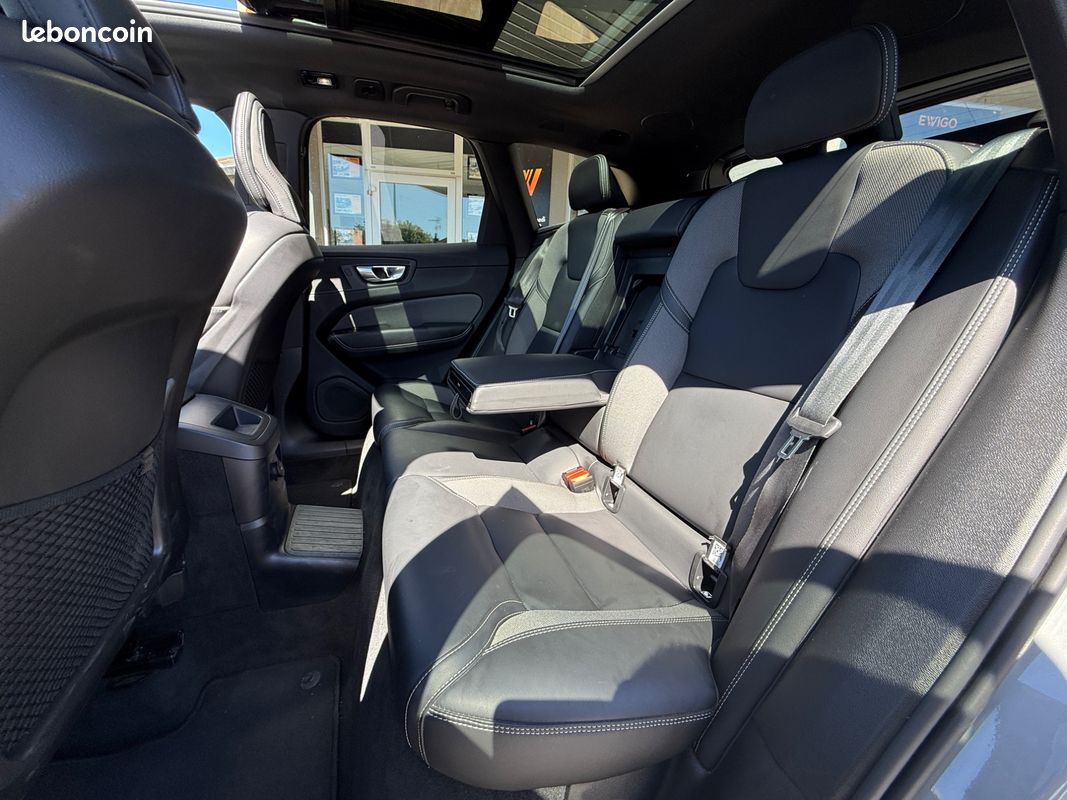 Volvo xc60 2.0 t6 awd 253 ch + 145 ch geartronic 8 plus style dark 5p (image 6)