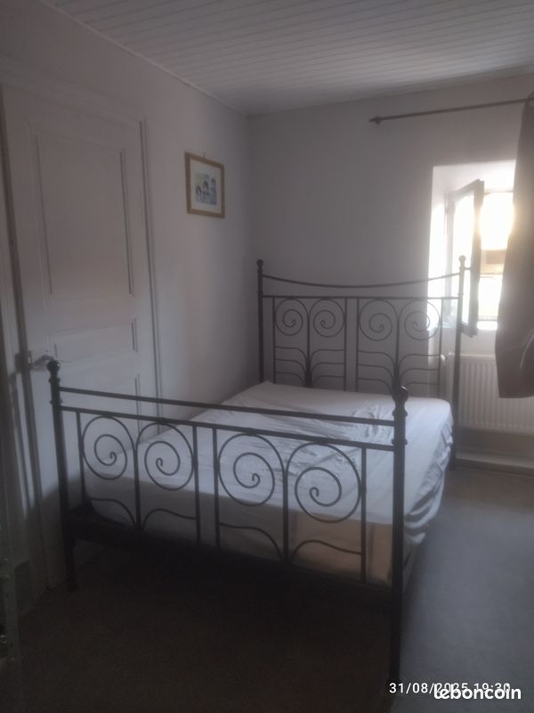 Lit pour 2 personnes (image 2)