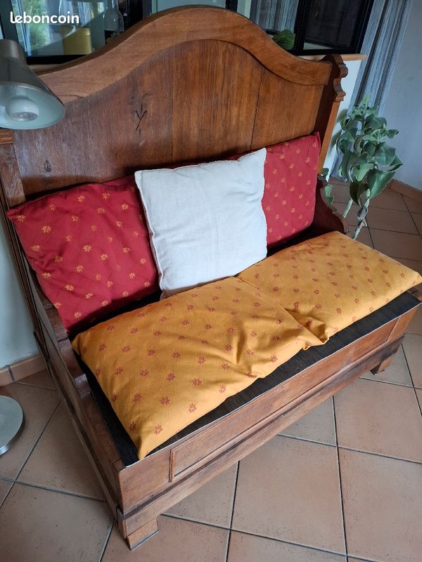 Banquette (image 2)