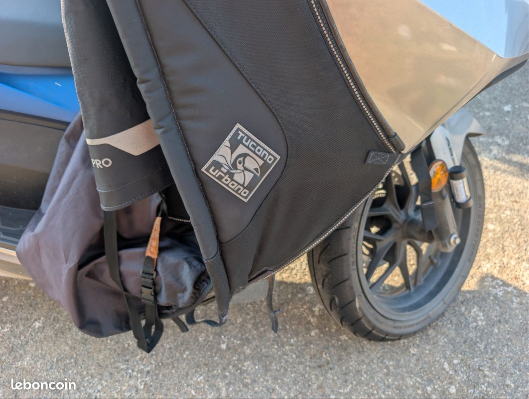 Pièces forza 125 année 2017 (image 3)