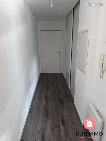 https://img.leboncoin.fr/api/v1/lbcpb1/images/37/85/e1/3785e1a916d5211f7b5c92fcabc894bfc81d05ff.jpg?rule=ad-image