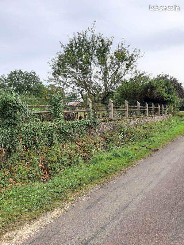 Terrain à bâtir · à Saint-Martin-des-Champs · 20 000 €
