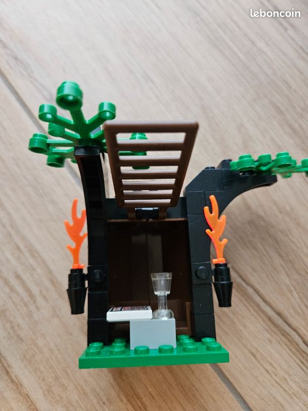 LEGO Castle Dragon Knights set 6020 (image 2)