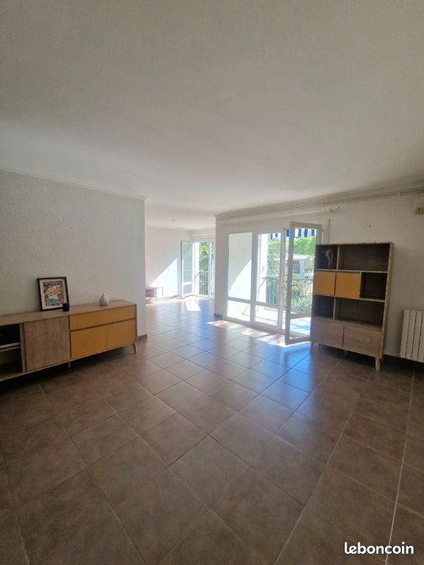 Appartement 4 pièces 91 m² · à Nîmes · 91 m² · 275 000 €