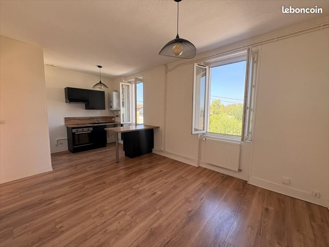 Appartement 2 pièces 39 m² · à Arnas · 39 m² · 660 €