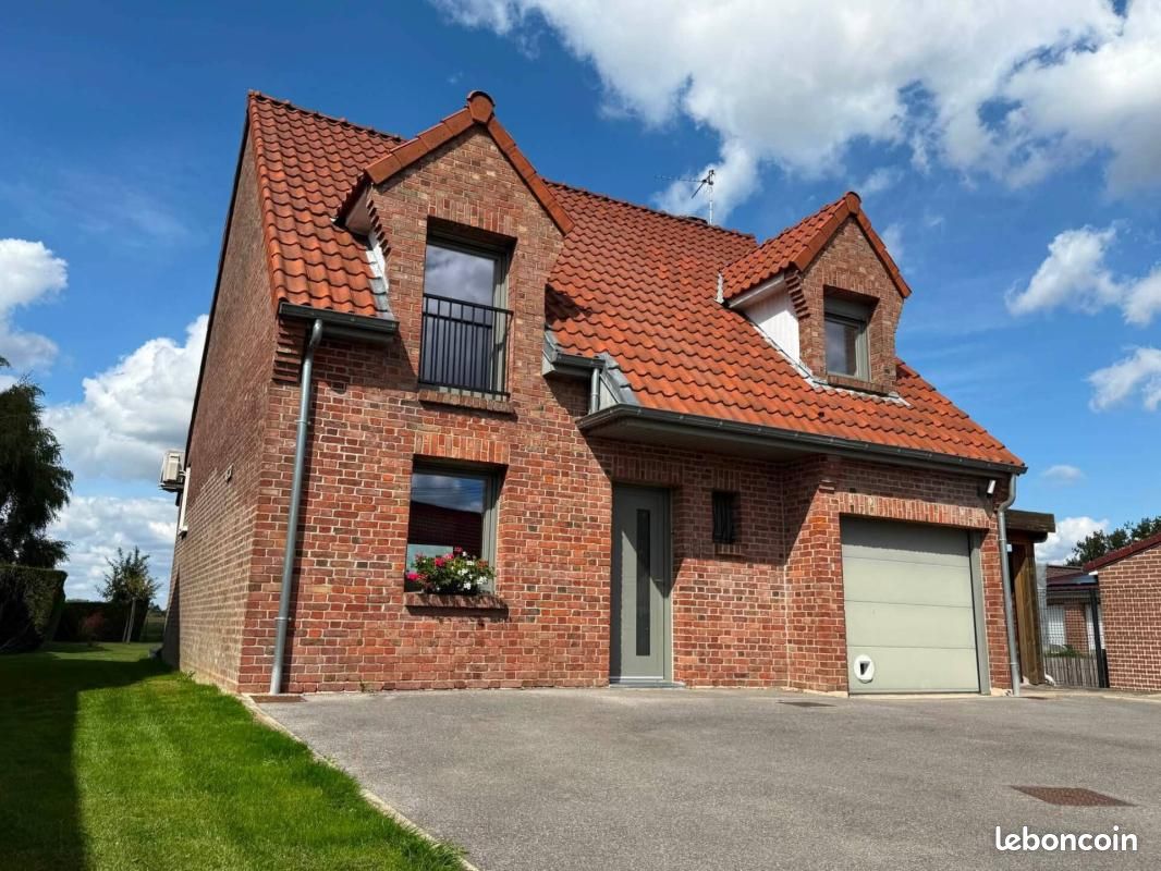 Maison 5 pièces 107 m² · à Rumegies · 107 m² · 353 000 €