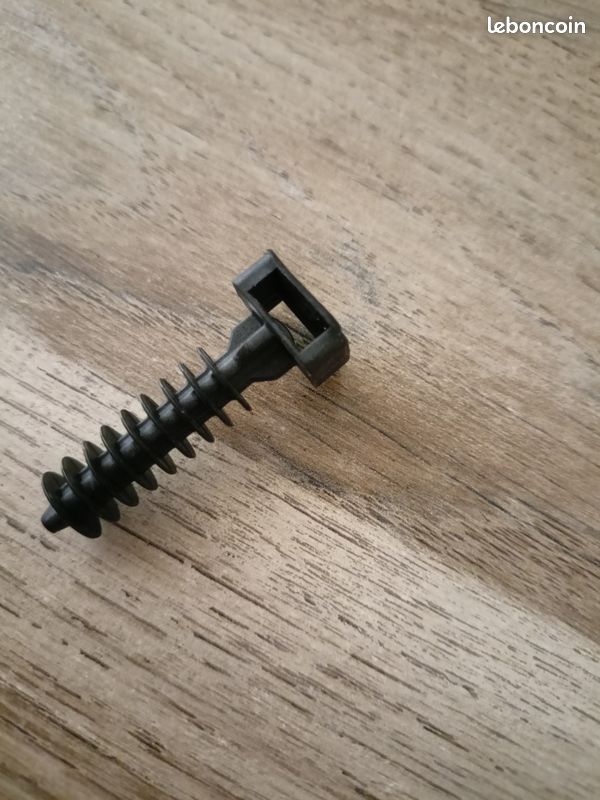 Chevilles pour collier de serrage Bizline 710250 (image 3)