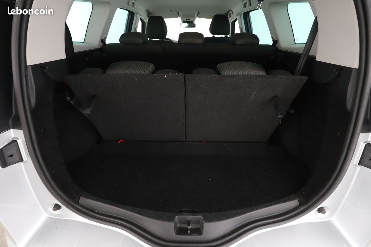 Renault Grand Scénic 1.3 TCe Business 7PL 140 ch (image 15)