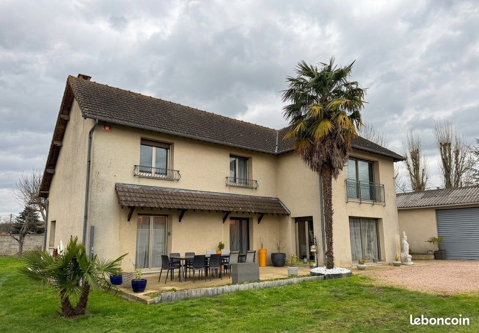 Maison 6 pièces 210 m² · à Louviers · 210 m² · 340 000 €