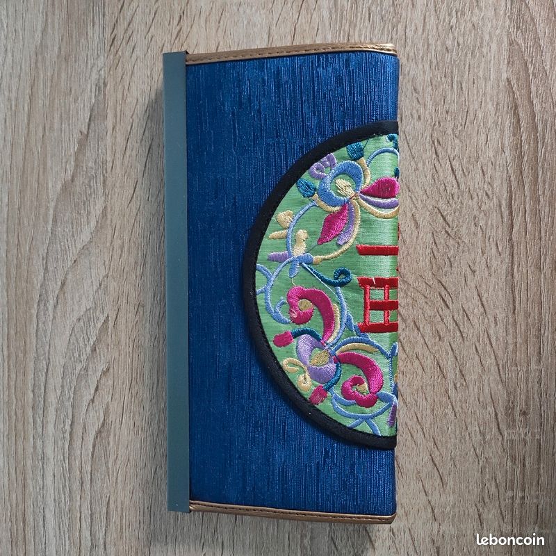 Portefeuille bleu motif asiatique (image 3)