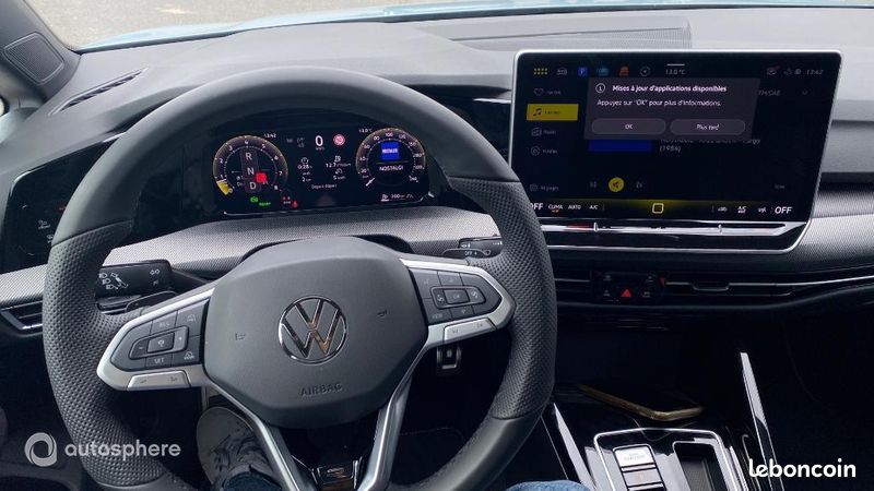 Volkswagen Golf 1.5 eTSI EVO2 150ch R-Line Edition DSG7 (image 11)