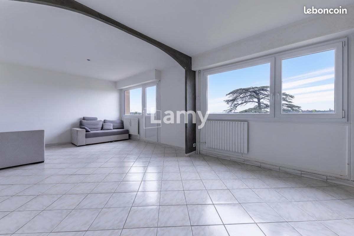 Appartement 4 pièces 74 m² · à Irigny · 74 m² · 185 000 €