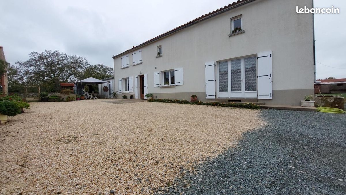 Maison 5 pièces 108 m² · à Villiers-en-Plaine · 108 m² · 178 000 €