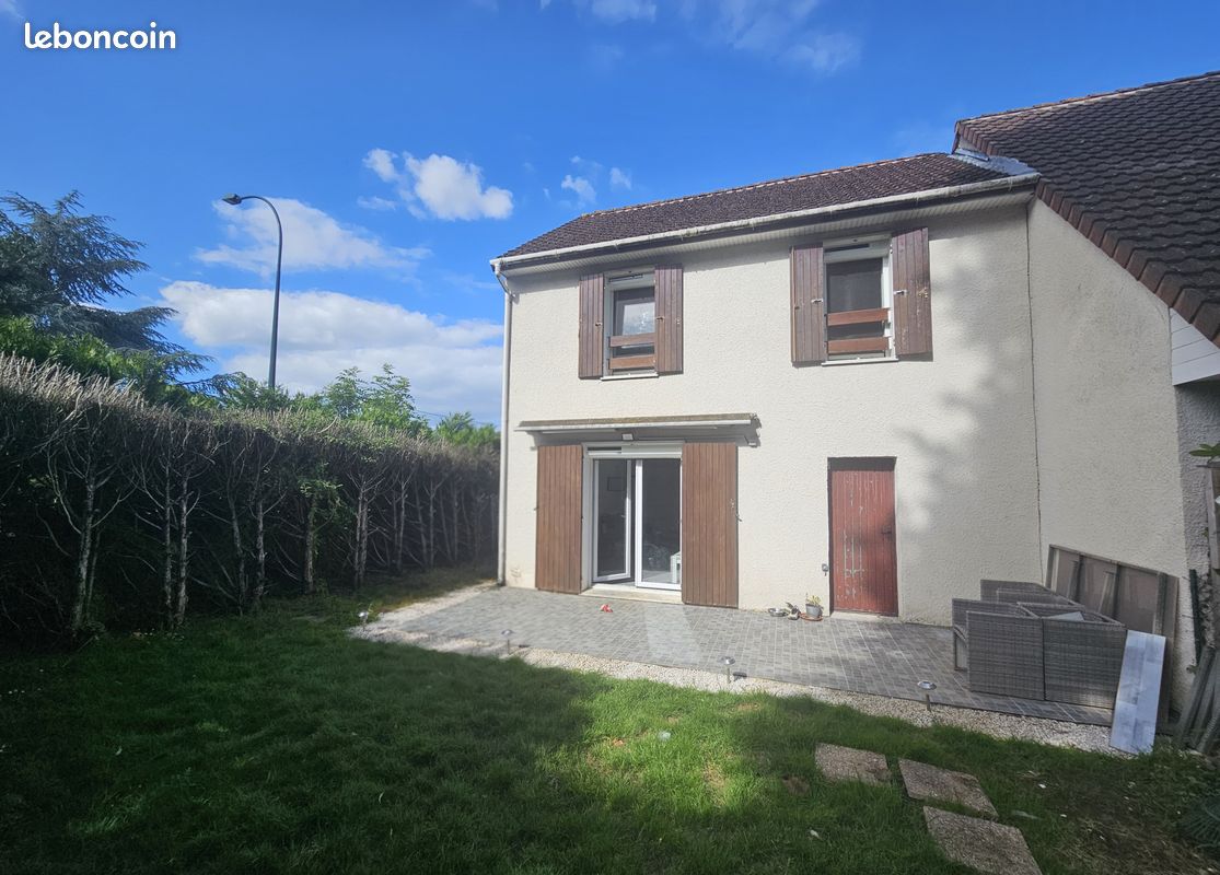 Maison 4 pièces 80 m² · à Limours · 80 m² · 1 500 €/mois