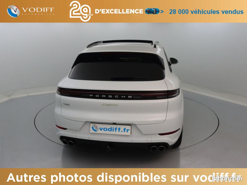 Porsche Cayenne E-HYBRID 470 CV (image 45)
