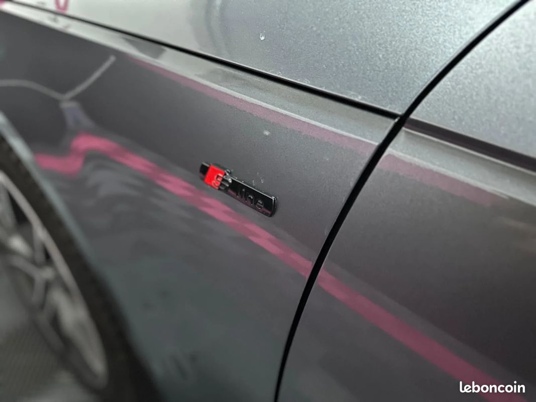 AUDI A4 AVANT 2.0 TDI 150 S tronic 7 S line *COURROIE DE DISTRIBUTION CHANGEE*RÉVISION À JOUR*VIDANGE BOITE (image 11)