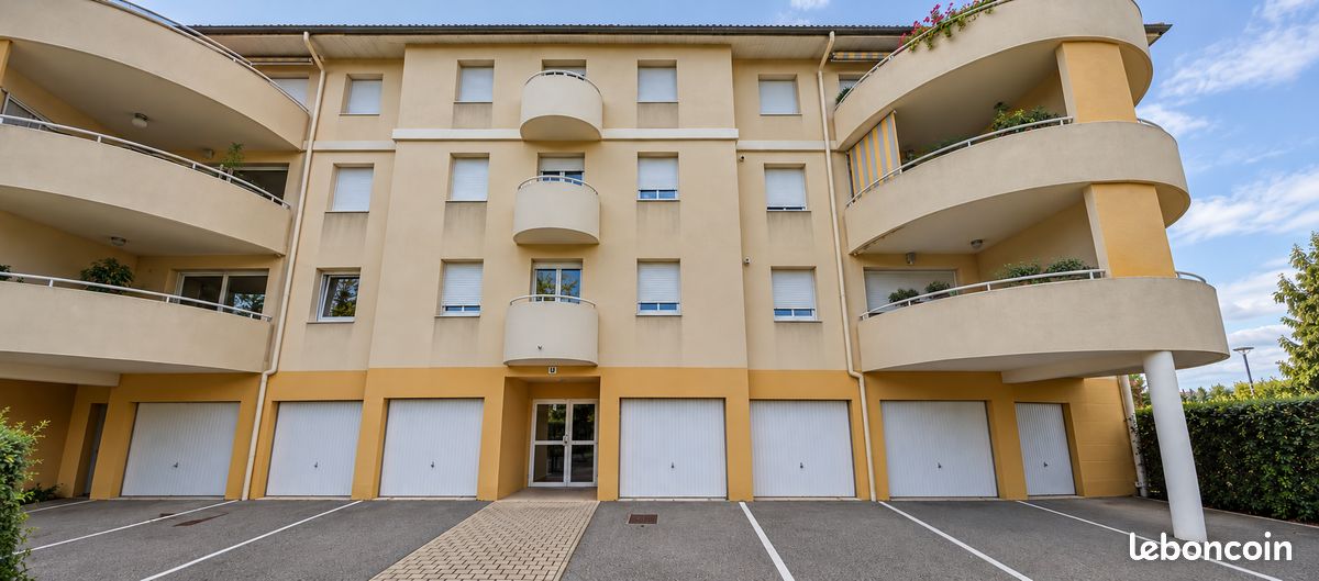 Appartement 3 pièces 100 m² · à Guilherand-Granges · 100 m² · 1 350 €/mois