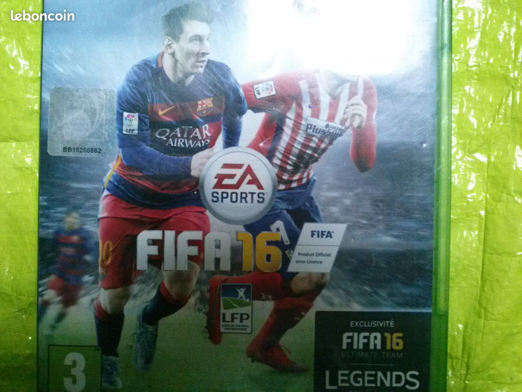 Jeu Xbox One Fifa 2016 (boîte + docu) (image 3)