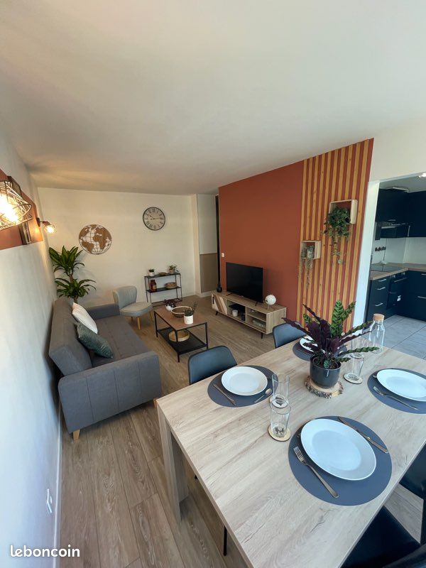 Appartement 4 pièces 70 m² · à Blois · 70 m² · 390 €