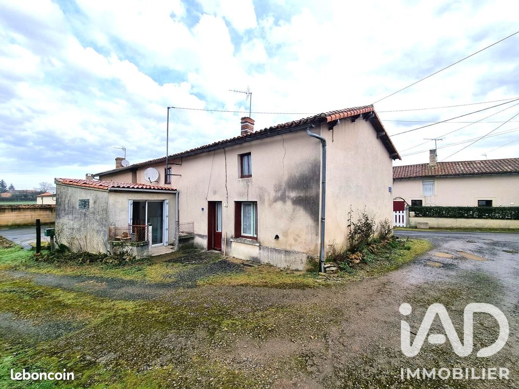 Maison 2 pièces 64 m² · à Thénezay · 64 m² · 32 500 €