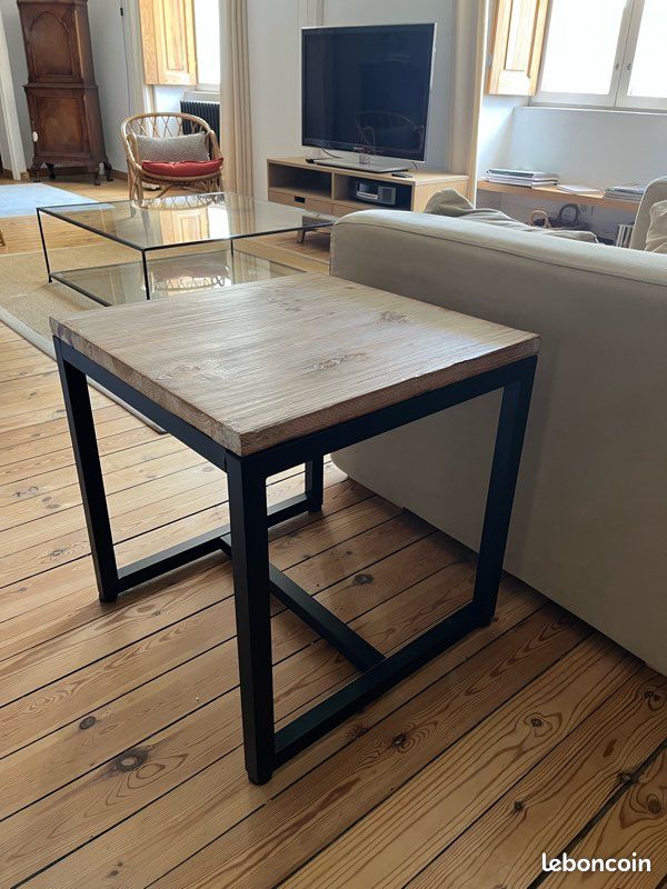 Table d’appoint (image 2)