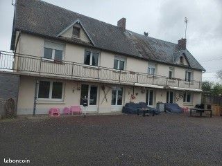 Maison 6 pièces 180 m² · à Saint-Planchers · 180 m² · 190 000 €