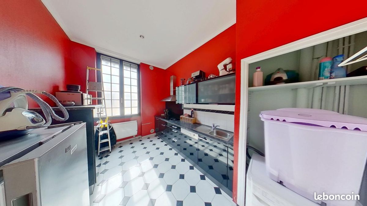 Appartement 2 pièces 52 m² · à Lyon · 52 m² · 900 €