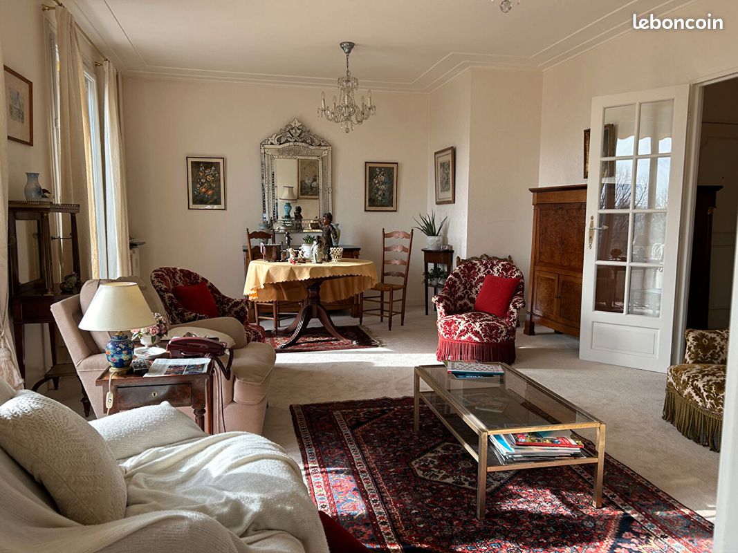 Appartement 4 pièces 90 m² · à Poitiers · 90 m² · 148 600 €